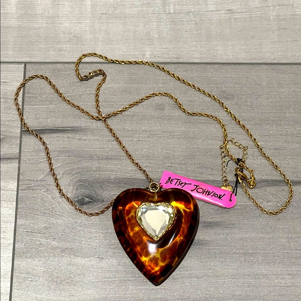 Betsey Johnson Huge Lucite Leopard Mirror Heart Necklace - Picture 2 of 6